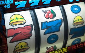 Philippine player completing a jili58 withdrawal request on smartphone